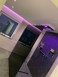 Ein tolles Badezimmersanierungsprojekt ist nun abgeschlossen. Hier hatte der Kunde klare Wünsche mit einer gut gelungener Umsetzung. &nbsp;&copy;&nbsp;Warn Sanitär- u. Heizungsbau GmbH